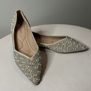**Rhinestone Studded Ballet Pointed Flats**